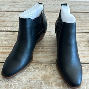 New Editions black dress booties, size 7